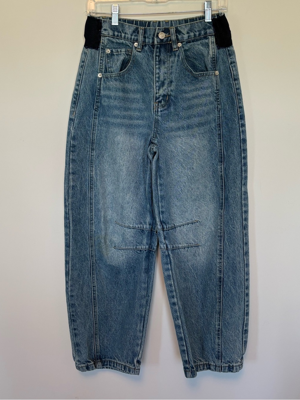 Aaron & Amber Barrel Leg Women's Medium Wash Side Elastic Waist Jeans Size